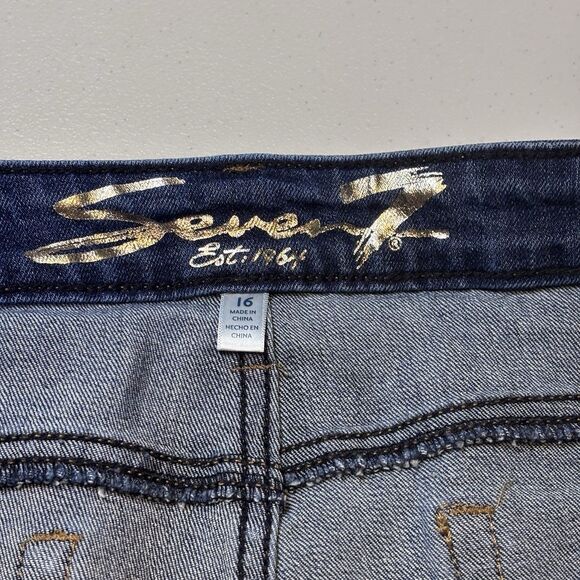 Seven7  Est. 1964 5" Inseam Weekend Short Denim Short US Size 16 Color Wild Fire - Picture 3 of 15